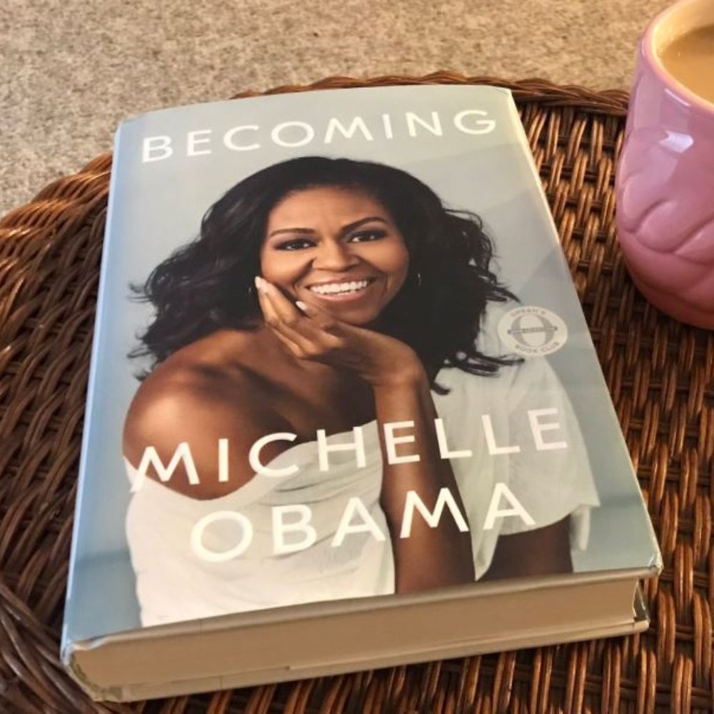 Becoming - Michelle Obama - Hardcover Book